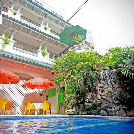 Hotel Galleria Davao City Dış mekan fotoğraf