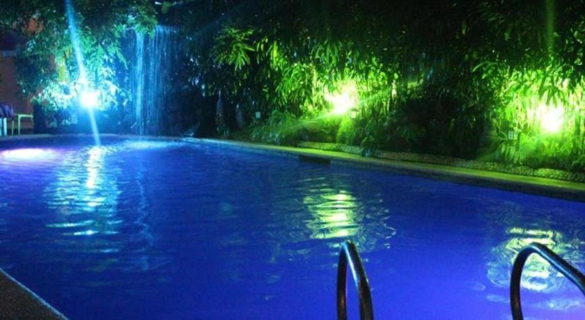 Hotel Galleria Davao City Dış mekan fotoğraf