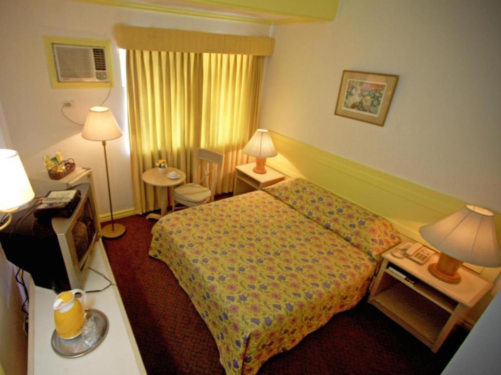 Hotel Galleria Davao City Dış mekan fotoğraf
